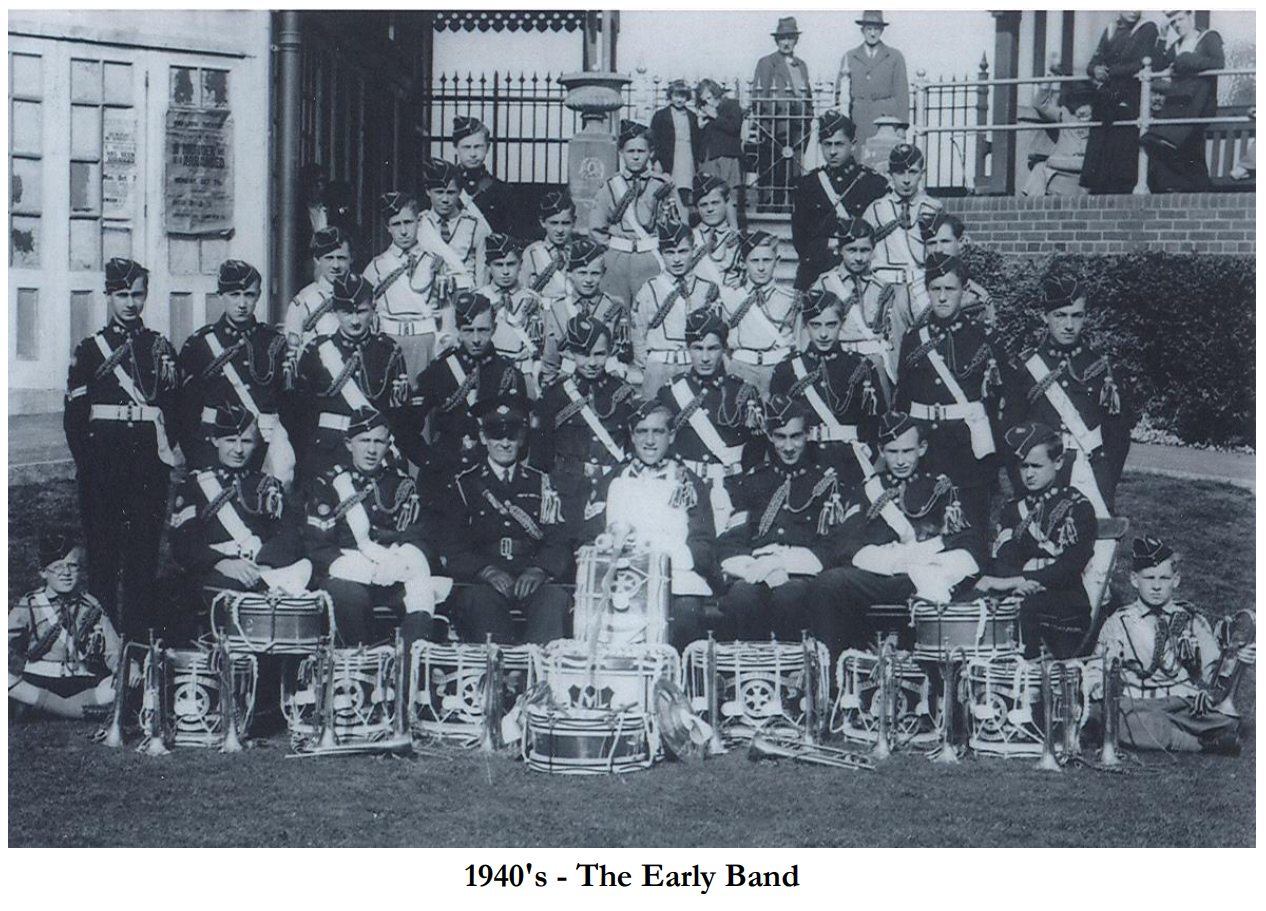 1940s band parade photo